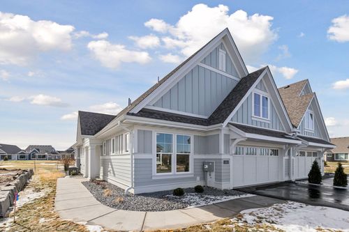 48 Spring Farm Road, North Oaks, MN, 55127 | Card Image