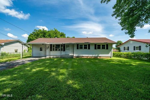 422 Gap Creek Rd, Elizabethton, TN, 37643-3832 | Card Image