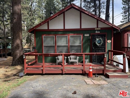 42810 Willow Ave, Big Bear Lake, CA, 92315-2589 | Card Image