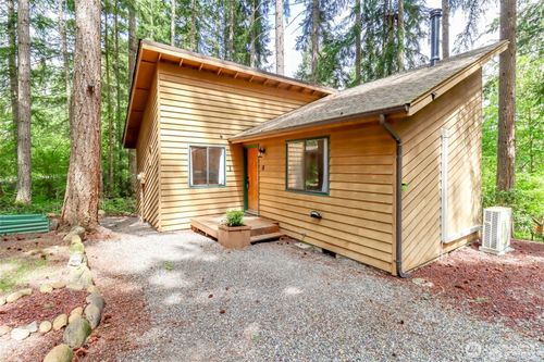 17936 Clearland Blvd Se, Yelm, WA, 98597-9047 | Card Image