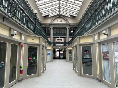 ste-122-65 Weybosset St, Providence, RI, 02903-2838 | Card Image