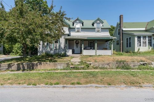460 N Washington St, Carthage, NY, 13619-1037 | Card Image