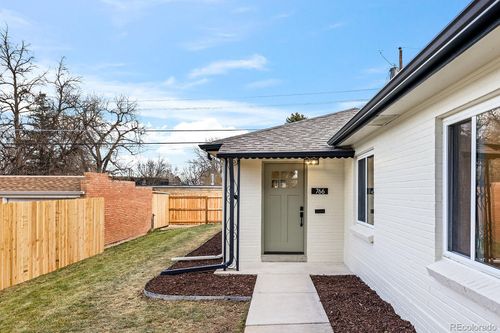 766 Dahlia St, Denver, CO, 80220-5161 | Card Image