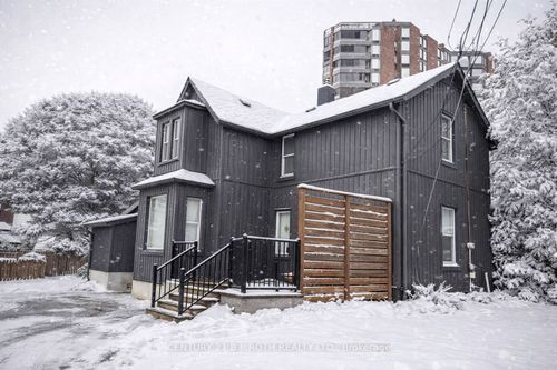 253 Dunlop St E, Barrie, ON, L4M1B6 | Card Image