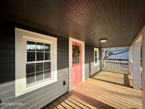 316 Hunnicut Ave, Maryville, TN, 37804-2721 | Card Image