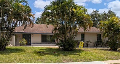 142 Sulky Way, Wellington, FL, 33414-4827 | Card Image