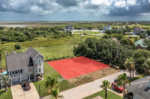 R122318 Spanish Grant, Galveston, TX, 77554 | Card Image
