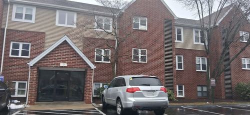 unit-25-35 Longworth Ave, Brockton, MA, 02301-7069 | Card Image