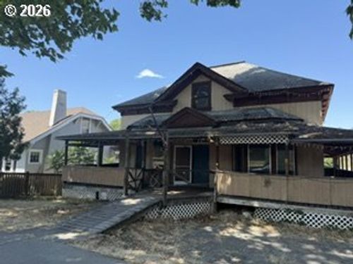 615 E 10th St, The Dalles, OR, 97058-2660 | Card Image