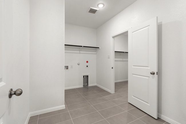 13200 Ditka Dr, House other with 5 bedrooms, 4 bathrooms and 4 parking in Manchaca TX | Image 21