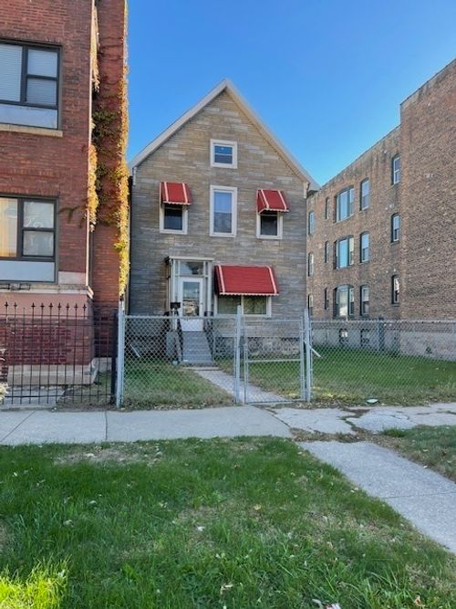 4823 S Prairie Avenue, Chicago, IL, 60615 | Card Image