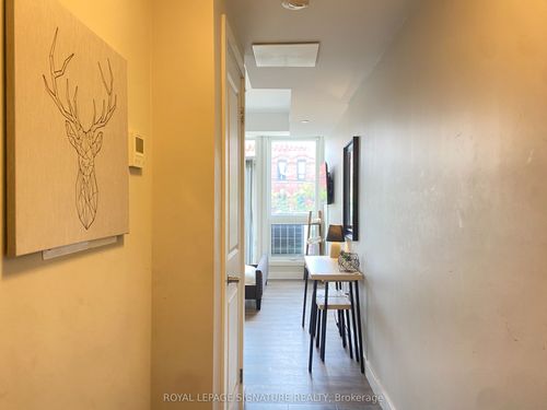 202-335 College St, Toronto, ON, M5T1S2 | Card Image