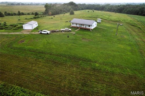 32885 Dogwood Dr, Browning, MO, 64630-4500 | Card Image