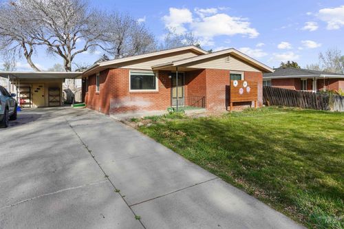 637 King Circle Dr, Twin Falls, ID, 83301-7050 | Card Image