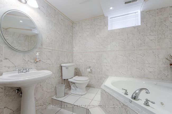37 St Ave, House other with 4 bedrooms, 4 bathrooms and 4 parking in Bradford ON | Image 43