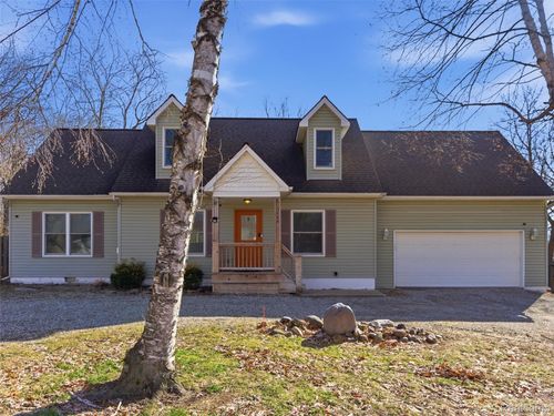 7640 Clintonville Rd, Clarkston, MI, 48348-4934 | Card Image