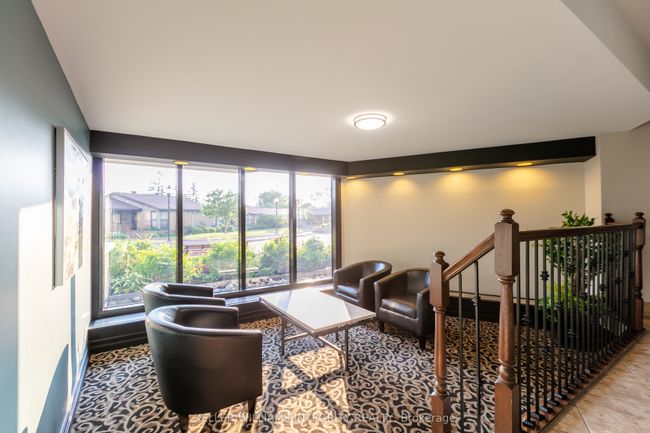 1603 - 1081 Ambleside Drive, Condo with 2 bedrooms, 1 bathrooms and null parking in Woodroffe ON | Image 31