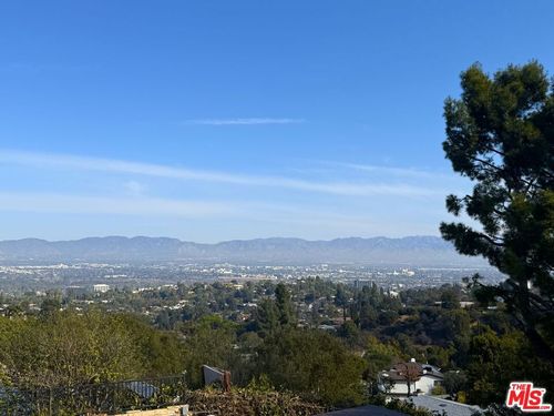 3610 Westfall Dr, Encino, CA, 91436-4151 | Card Image