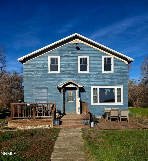 12251 47th St Se, Fingal, ND, 58031-9761 | Card Image