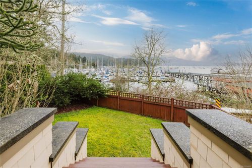 6985 Anglers Lane, Central Saanich, BC, V8M1B5 | Card Image