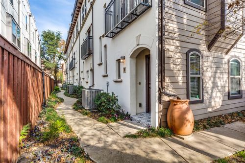 unit-f-5922 Ross Ave, Dallas, TX, 75206-8456 | Card Image
