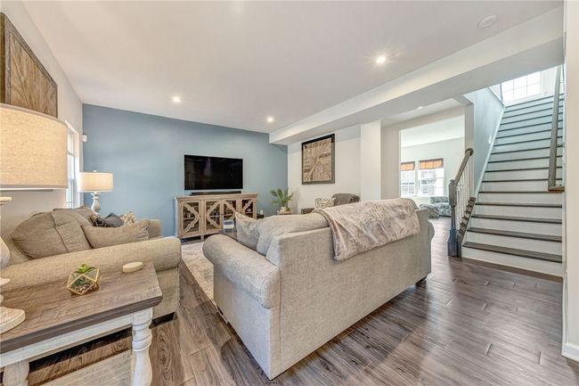 114 Magnolia Dr, House other with 3 bedrooms, 3 bathrooms and 2 parking in Mc Kees Rocks PA | Image 10