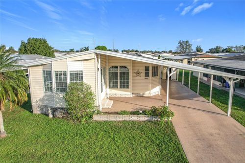 6461 Hollyberry Ln Ne, WINTER HAVEN, FL, 33881-9585 | Card Image