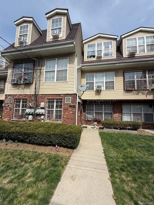 23b-108-23 160th St, Jamaica, NY, 11433-2848 | Card Image