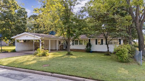 538 N Foreman St, Vinita, OK, 74301-1904 | Card Image