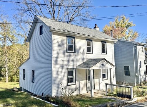 5 Orams Ln, Oxford, NJ, 07863-3306 | Card Image