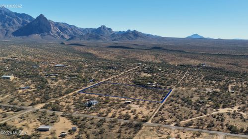 657 W Hawk Way, Amado, AZ, 85645-9728 | Card Image