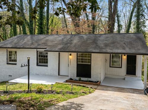 3521 Fairlane Ct Nw, atlanta, GA, 30331-1512 | Card Image