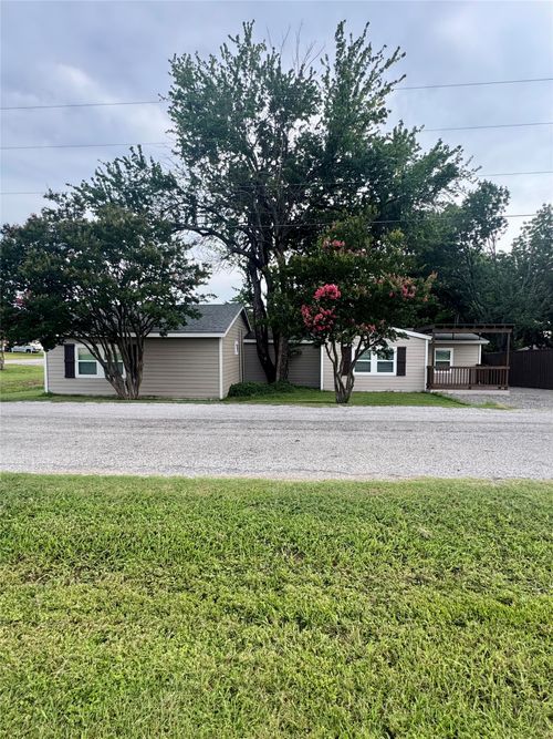 889 Quail Creek Cir, Pottsboro, TX, 75076-3454 | Card Image