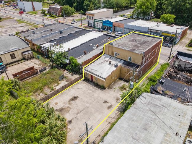 Aerial view of property's location with property parcel outlined | Image 4