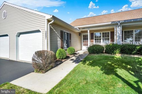 3097-3097 Lakefield Rd, YORK, PA, 17402-7564 | Card Image