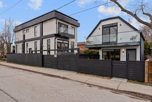 171 Durant Ave, East York, ON, M4J4W5 | Card Image