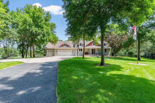 1109 Lakeview Ave, Alexandria, MN, 56308-5210 | Card Image
