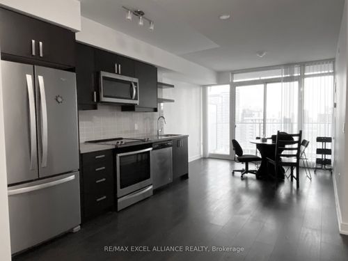 3009-50 Wellesley St E, Toronto, ON, M4Y0C8 | Card Image