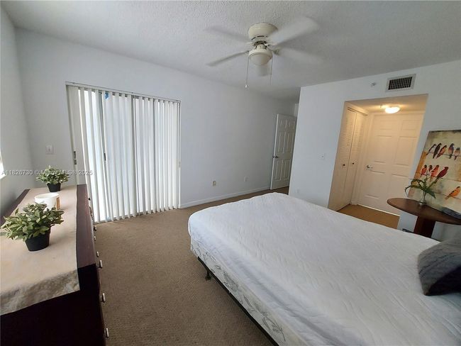 APT-125 - 2640 S University Dr, Condo with 2 bedrooms, 2 bathrooms and null parking in Davie FL | Image 22