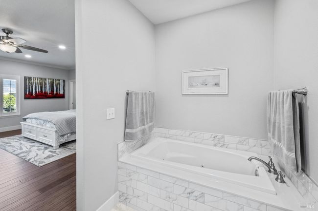 6141 N Vine Street, House other with 4 bedrooms, 3 bathrooms and 2 parking in Vacaville CA | Image 30