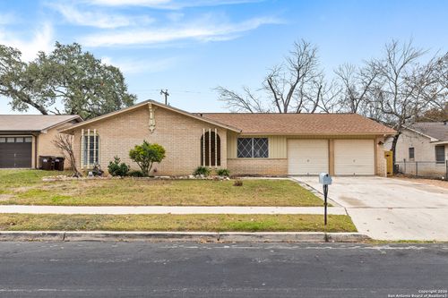 6618 N Forest Bnd, San Antonio, TX, 78240-3301 | Card Image
