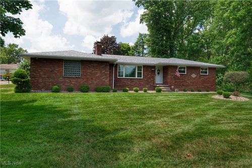 1074 S Meridian Rd, Youngstown, OH, 44509-2941 | Card Image