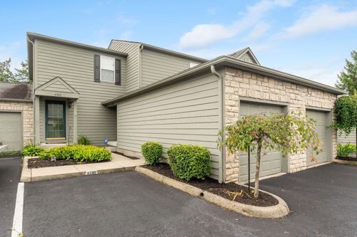 22b-4086 Parkcove Dr, Columbus, OH, 43230-9825 | Card Image