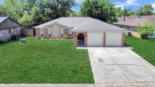 10707 Shannon Hills Dr, Houston, TX, 77099-1831 | Card Image