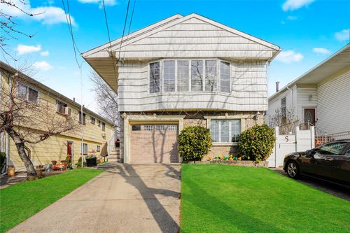 365 Buchanan Ave, Staten Island, NY, 10314-4107 | Card Image