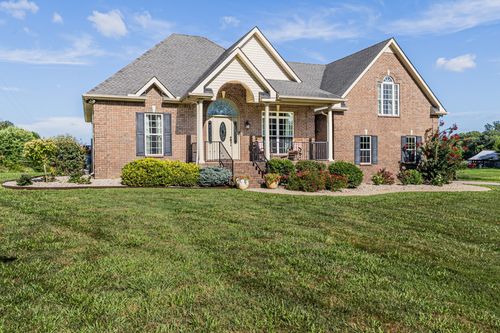 226 Ranch Rd, Portland, TN, 37148-5205 | Card Image