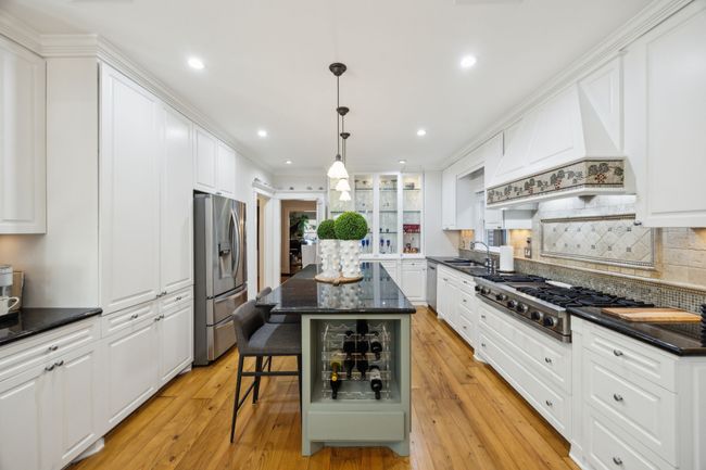6329 Richmond Ave, House other with 4 bedrooms, 3 bathrooms and null parking in Dallas TX | Image 11