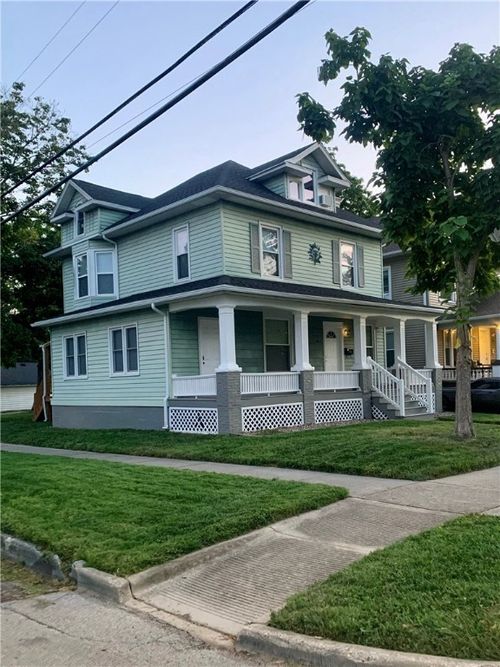 1405 W Wood St, Decatur, IL, 62522-2762 | Card Image