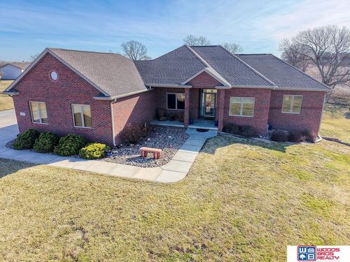 1900 N 129th St, Lincoln, NE, 68527-1820 | Card Image