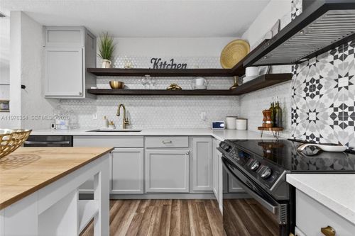 141 Eider Ct, Royal Palm Beach, FL, 33411 | Card Image